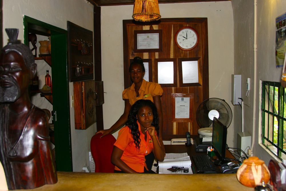 רונדו Tambuti Lodge מראה חיצוני תמונה