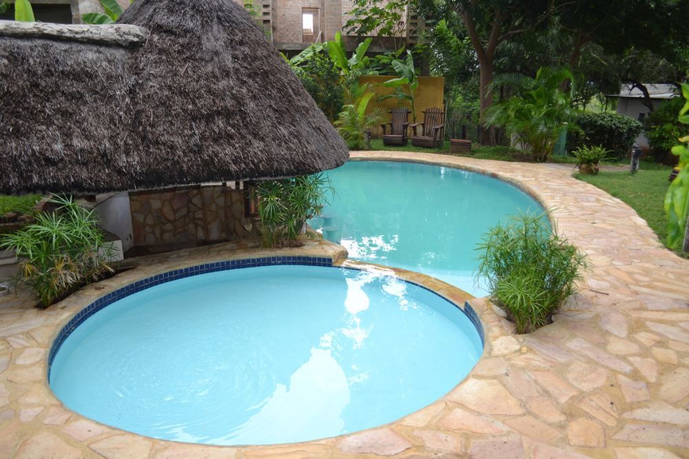 רונדו Tambuti Lodge מראה חיצוני תמונה