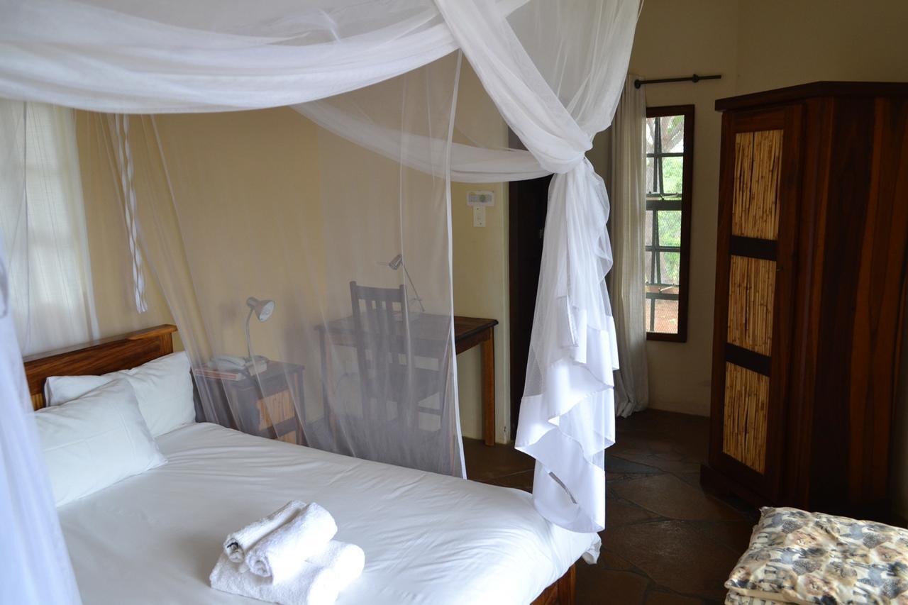 רונדו Tambuti Lodge מראה חיצוני תמונה